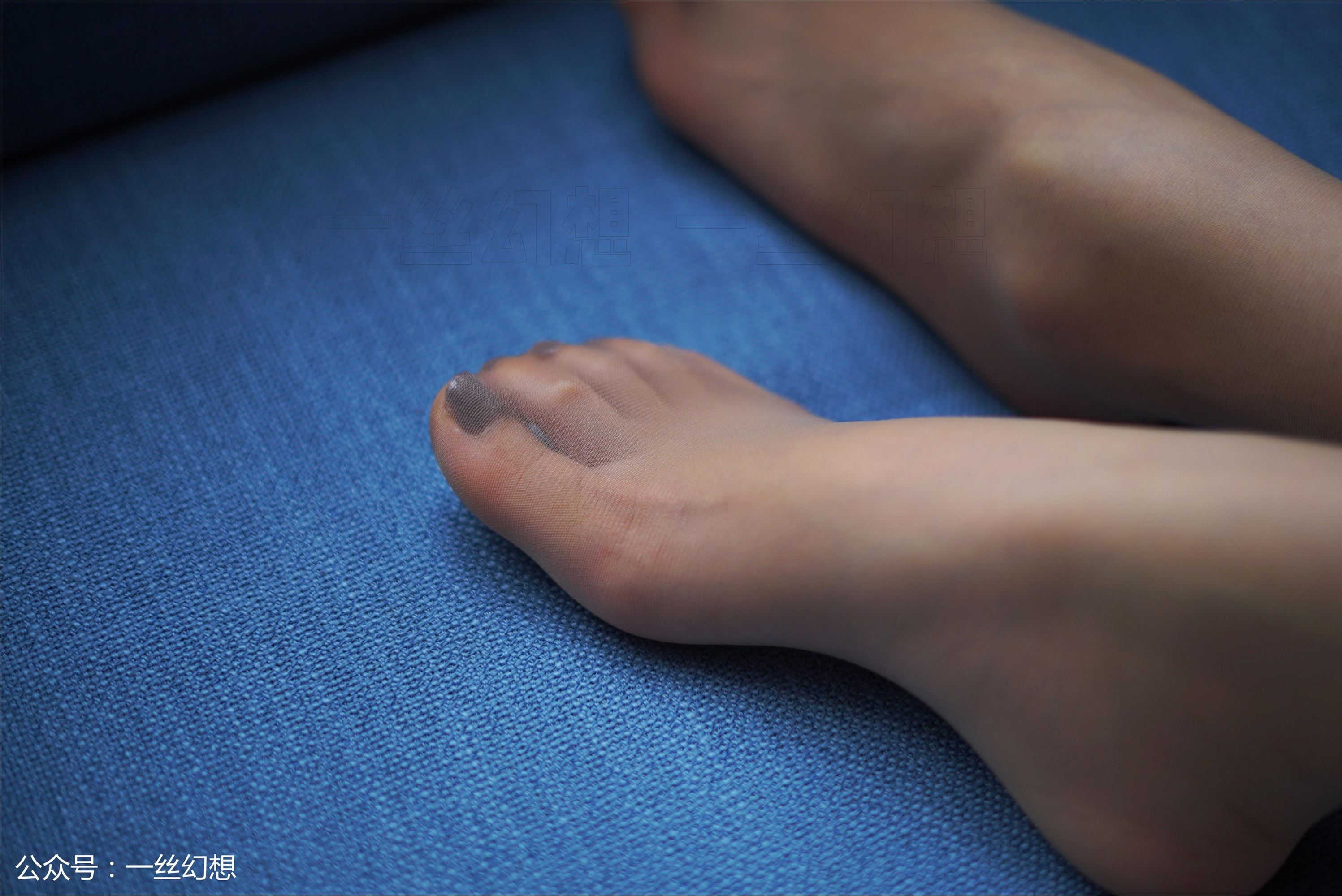 高丝女子图鉴 袜小喵×一丝幻想 NZ026 茜茜